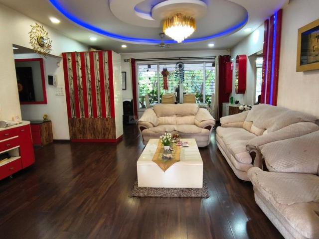 3 BHK Apartment in Koregaon Park for rent Pune. The reference number is 19938290