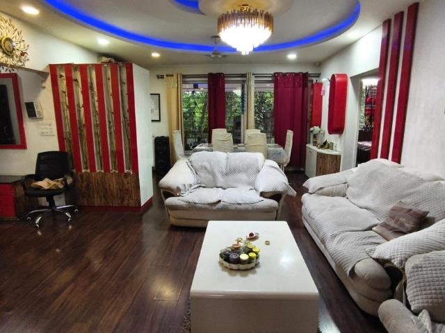 3 BHK Apartment in Koregaon Park for rent Pune. The reference number is 19938290