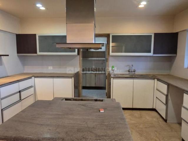 3 BHK Apartment in Koregaon Park for rent Pune. The reference number is 20866391