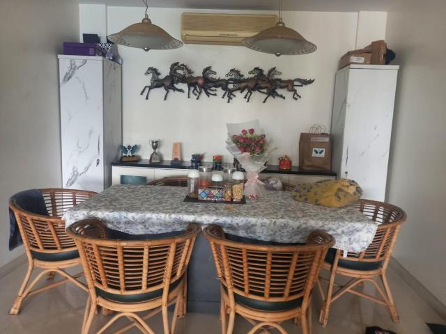 3 BHK Apartment in Koregaon Park for rent Pune. The reference number is 21203242