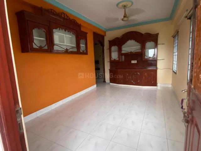 3 BHK Apartment in Koritepadu for rent Guntur. The reference number is 21154210
