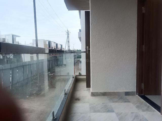 3 BHK Apartment in Katara Hills for resale Bhopal. The reference number is 20942780