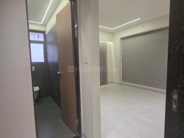 3 BHK Apartment in Kadodara for resale Surat. The reference number is 21163900