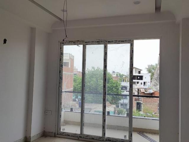 3 BHK Apartment in Kakadeo for resale Kanpur. The reference number is 20511871