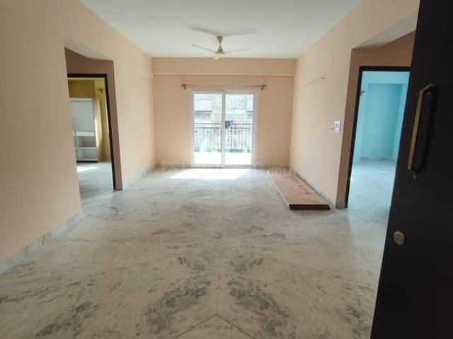 3 BHK Apartment in Kalikapur, EM Bypass for rent Kolkata. The reference number is 16180774