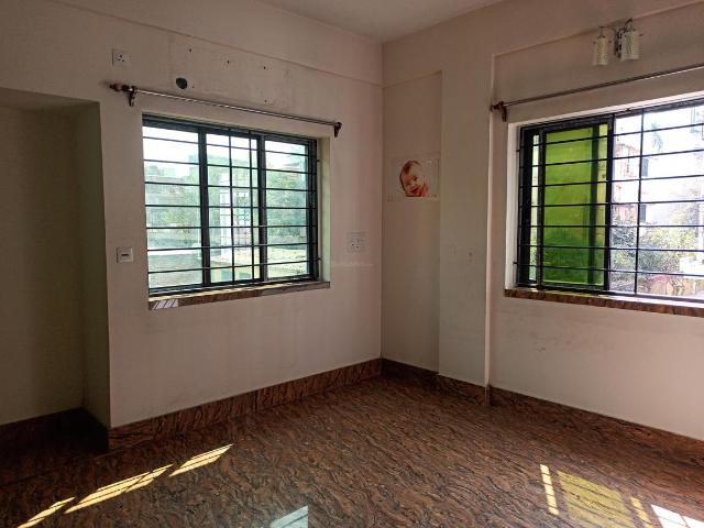 3 BHK Apartment in Kalikapur, EM Bypass for rent Kolkata. The reference number is 19451912