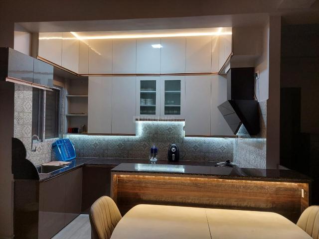 3 BHK Apartment in Kalikapur, EM Bypass for rent Kolkata. The reference number is 21224271