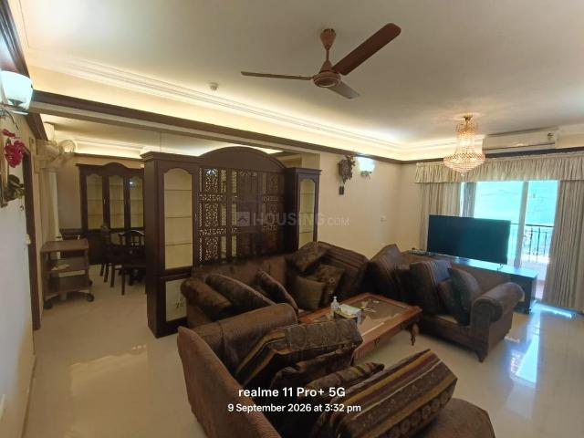 3 BHK Apartment in Kaloor for rent Kochi. The reference number is 21390780