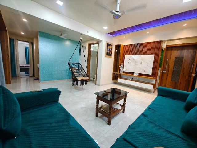 3 BHK Apartment in Kalpataru Nagar for rent Nashik. The reference number is 21373461