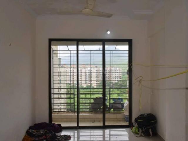 3 BHK Apartment in Kalyan East for rent Kalyan. The reference number is 16565547