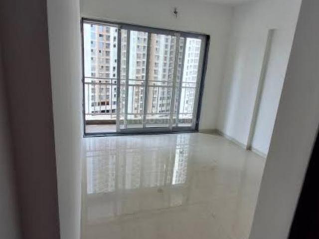 3 BHK Apartment in Kalyan West for rent Kalyan. The reference number is 17216575