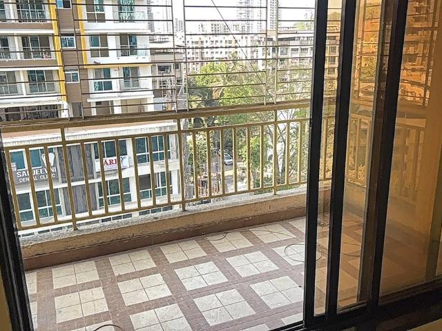 3 BHK Apartment in Kalyan West for rent Kalyan. The reference number is 19625822