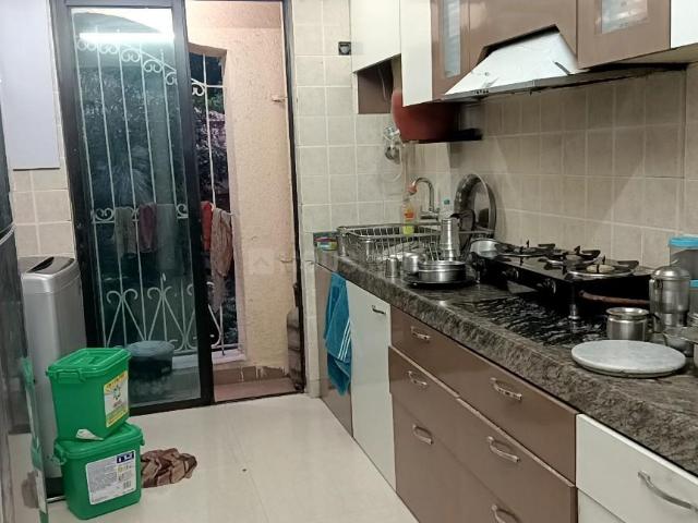3 BHK Apartment in Kalyan West for resale Kalyan. The reference number is 18657125