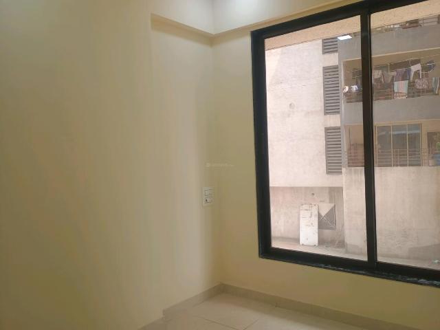 3 BHK Apartment in Kalyan West for resale Kalyan. The reference number is 19875079