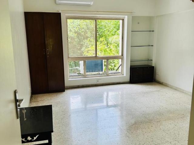 3 BHK Apartment in Kalyani Nagar for rent Pune. The reference number is 20471998