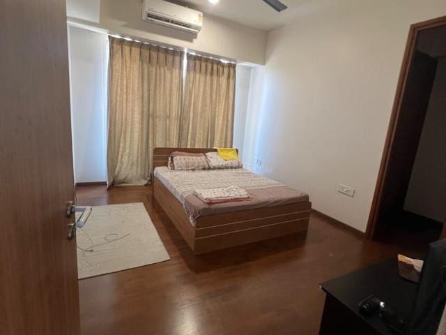 3 BHK Apartment in Kalyani Nagar for rent Pune. The reference number is 21197502