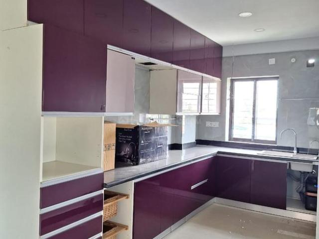 3 BHK Apartment in Kamalgazi for resale Kolkata. The reference number is 19961935