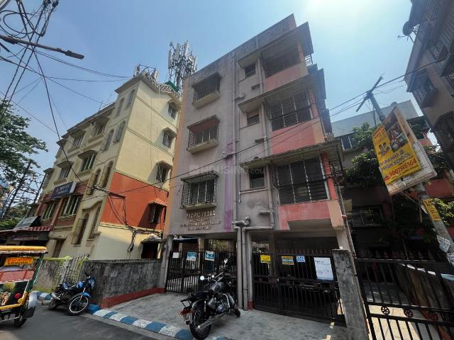 3 BHK Apartment in Kamdahari for resale Kolkata. The reference number is 20524364
