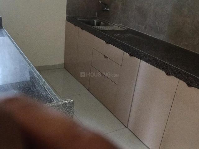 3 BHK Apartment in Kandivali East for rent Mumbai. The reference number is 18237683