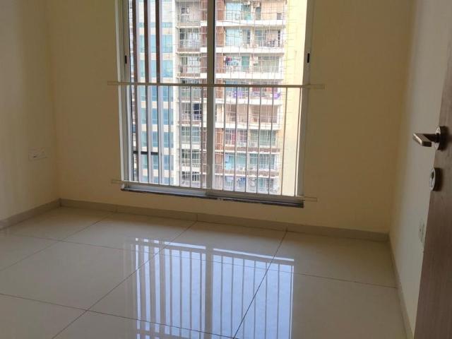 3 BHK Apartment in Kandivali East for rent Mumbai. The reference number is 18970489