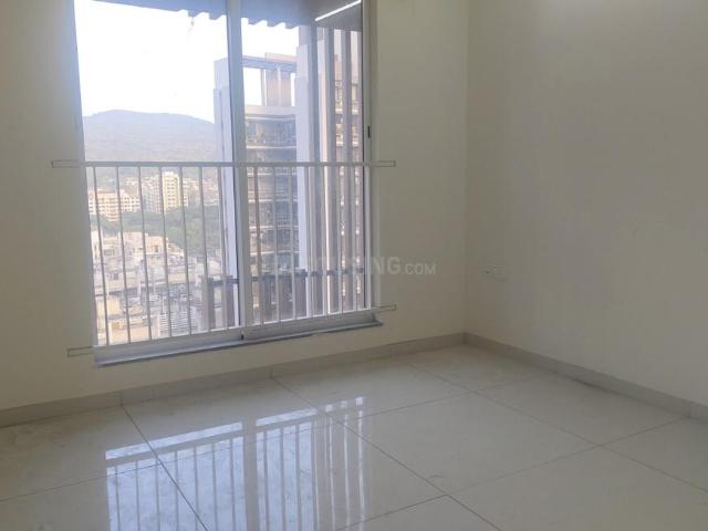 3 BHK Apartment in Kandivali East for rent Mumbai. The reference number is 19283116
