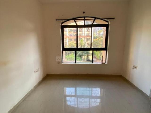 3 BHK Apartment in Kandivali East for rent Mumbai. The reference number is 20278674