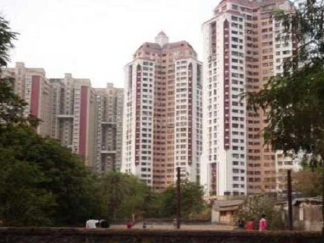 3 BHK Apartment in Kandivali East for rent Mumbai. The reference number is 20287084