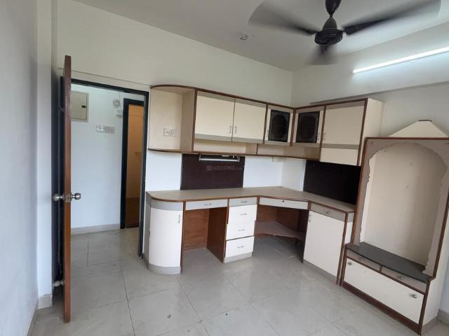 3 BHK Apartment in Kandivali East for rent Mumbai. The reference number is 20411218