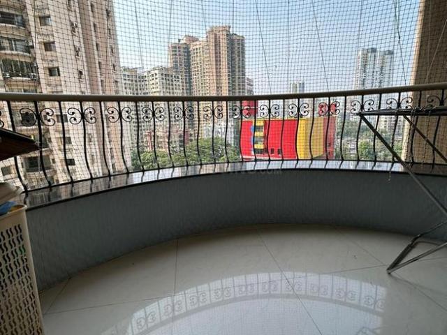 3 BHK Apartment in Kandivali East for rent Mumbai. The reference number is 20484938