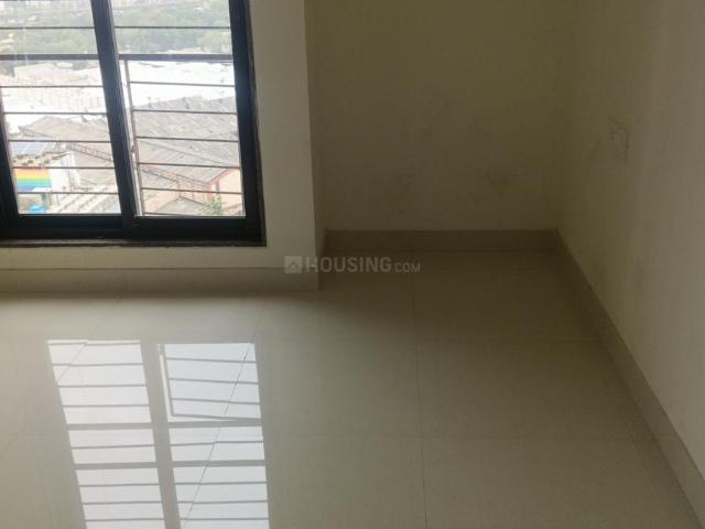 3 BHK Apartment in Kandivali East for rent Mumbai. The reference number is 20502026