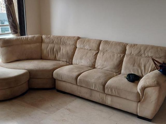 3 BHK Apartment in Kandivali East for rent Mumbai. The reference number is 20517105