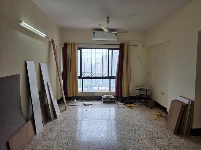 3 BHK Apartment in Kandivali East for rent Mumbai. The reference number is 20589245