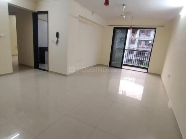 3 BHK Apartment in Kandivali East for rent Mumbai. The reference number is 20703817