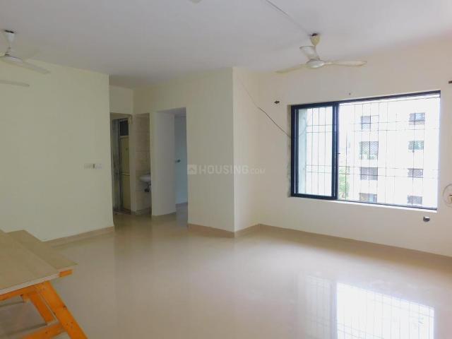 3 BHK Apartment in Kandivali East for rent Mumbai. The reference number is 20856945