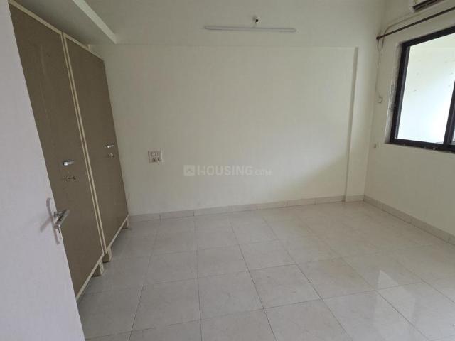 3 BHK Apartment in Kandivali East for rent Mumbai. The reference number is 20928072