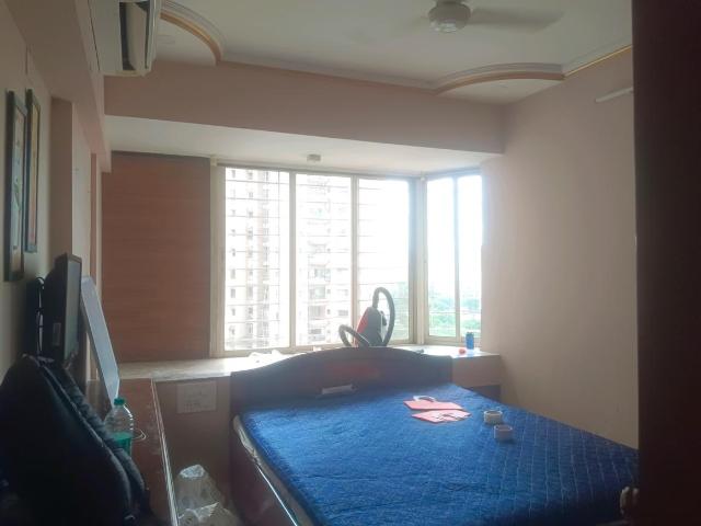 3 BHK Apartment in Kandivali East for rent Mumbai. The reference number is 20957099