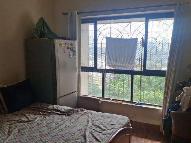 3 BHK Apartment in Kandivali East for rent Mumbai. The reference number is 20976379
