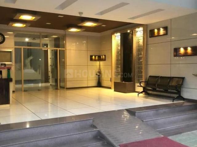 3 BHK Apartment in Kandivali East for rent Mumbai. The reference number is 21014285