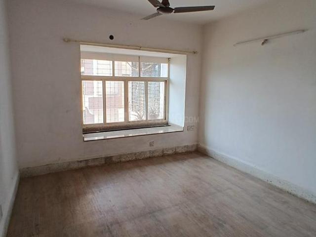 3 BHK Apartment in Kandivali East for rent Mumbai. The reference number is 21361883