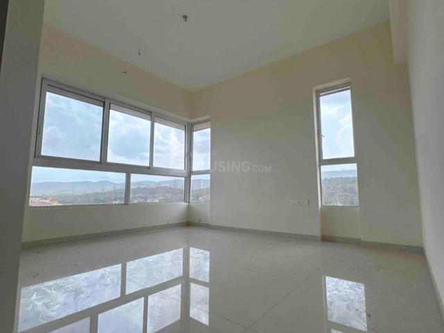 3 BHK Apartment in Kandivali East for resale Mumbai. The reference number is 20459977