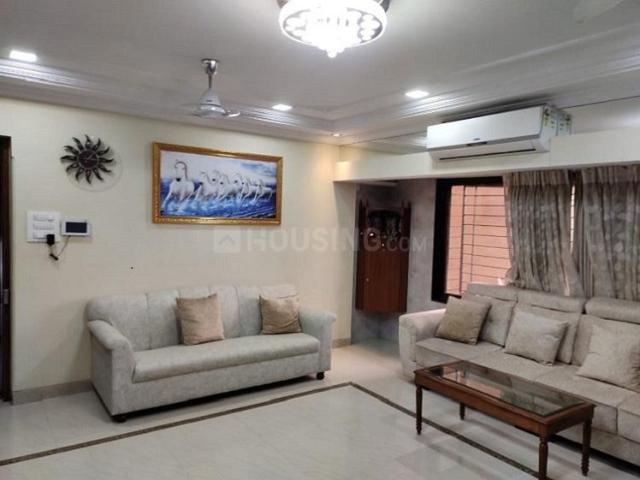 3 BHK Apartment in Kandivali East for resale Mumbai. The reference number is 20497651