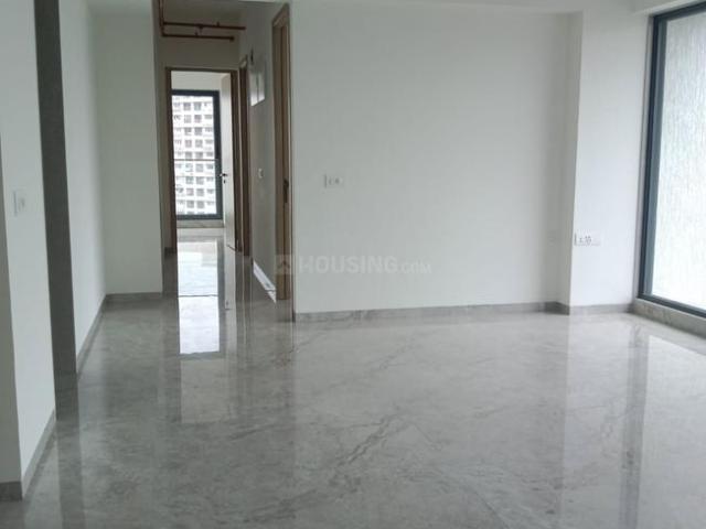 3 BHK Apartment in Kandivali East for resale Mumbai. The reference number is 20516437