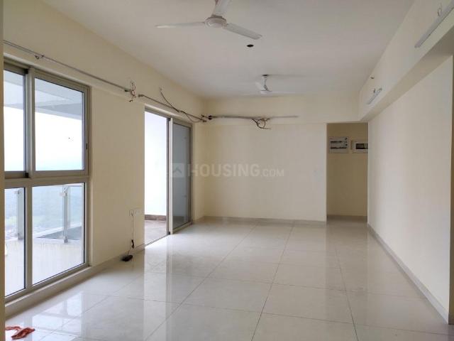 3 BHK Apartment in Kandivali East for resale Mumbai. The reference number is 20545019