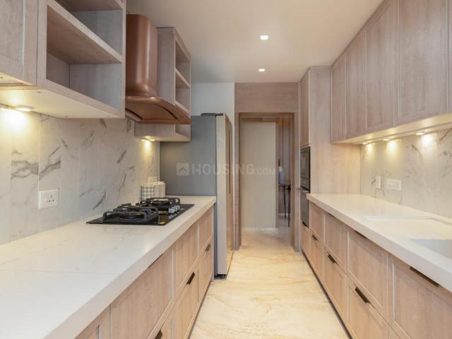 3 BHK Apartment in Kandivali East for resale Mumbai. The reference number is 20556429