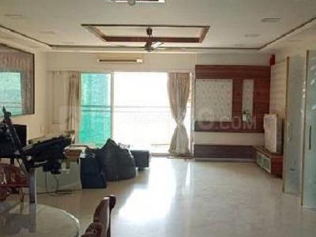 3 BHK Apartment in Kandivali East for resale Mumbai. The reference number is 20771387