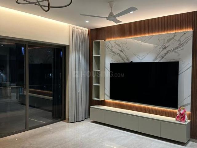 3 BHK Apartment in Kandivali East for resale Mumbai. The reference number is 20077313