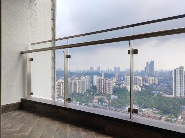 3 BHK Apartment in Kandivali East for resale Mumbai. The reference number is 20295842