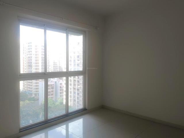 3 BHK Apartment in Kandivali East for resale Mumbai. The reference number is 21043770