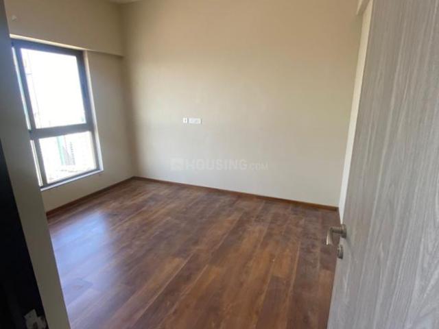 3 BHK Apartment in Kandivali West for rent Mumbai. The reference number is 19369406