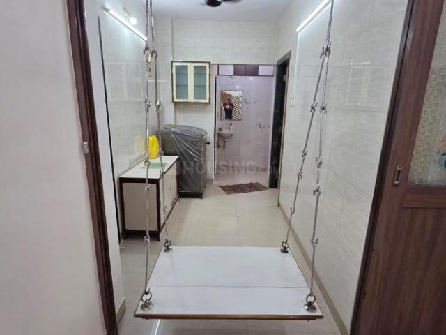 3 BHK Apartment in Kandivali West for resale Mumbai. The reference number is 20859361